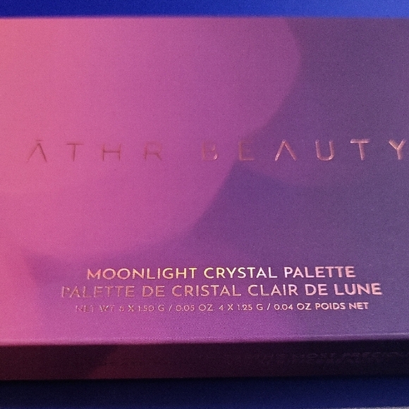 Moonlight Crystal Eyeshadow Palette By Athr Beauty - Picture 8 of 14